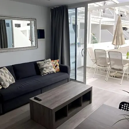 Puerto Del Carmen Airconditioned 2bed Poolside * Puerto del Carmen (Lanzarote)
